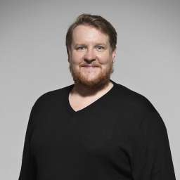 SANTTU KARVONEN_10480.jpg