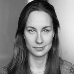 alma-ruut-karjalainen-blackwhite.jpg