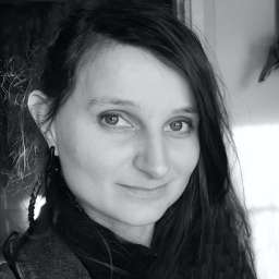 Caro Portrait_bw.jpg